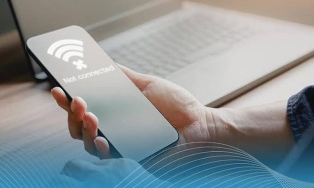 Caída masiva de internet paraliza servicios y páginas en varias ciudades de México